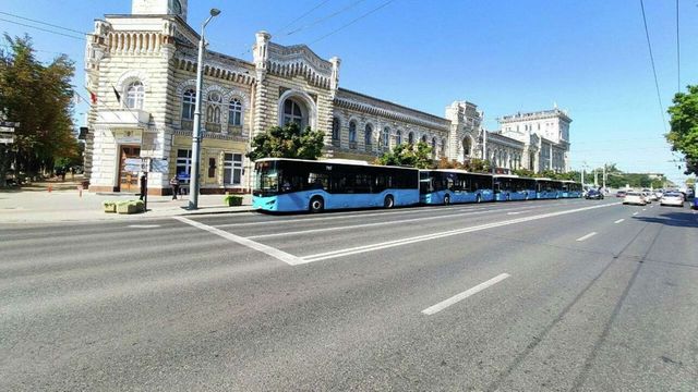 Autobuze noi, pe străzile capitalei