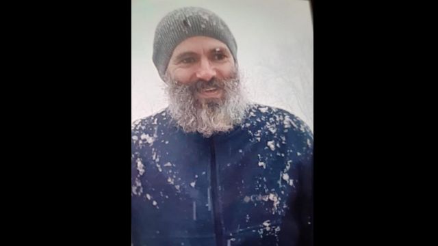 Omar Abdullah in white beard surfaces on Twitter