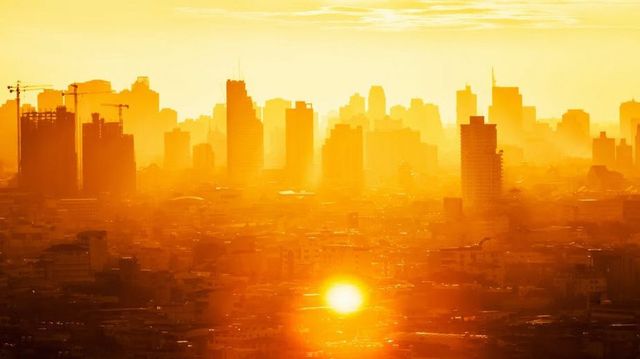Orașul care a înregistrat duminică cea mai mare temperatură din istorie