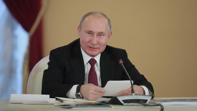 Путин поздравил Горбачева с 88-летием
