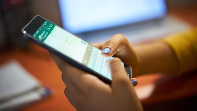 Пользователи WhatsApp сообщили о сбое