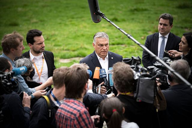 Politico: Orbán Viktor nem túsz többé, törölték a jogállamiság kifejezést