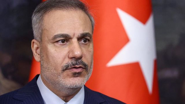 Turquía cierra su espacio aéreo a los aviones israelíes en protesta por Gaza