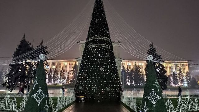 Chișinău: Unde va fi inaugurat astăzi Pomul de Crăciun