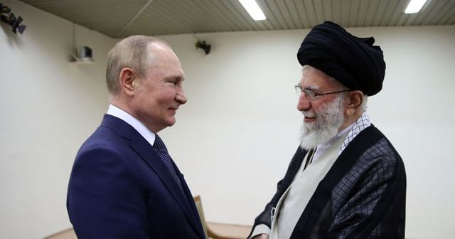 Putin, 'l'Iran ha diritto all'uso pacifico del nucleare'