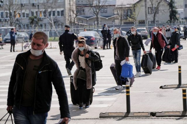 Femeie din Suceava, prinsă la aeroportul din Cluj în timp ce încerca să plece în Germania