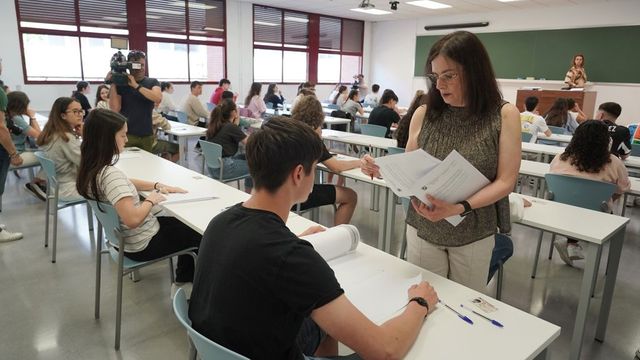 Unos 270.000 estudiantes se enfrentan desde hoy a la PAU