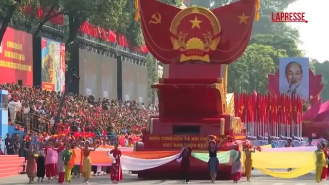 Vietnam, la festa per i 50 anni dalla fine della guerra