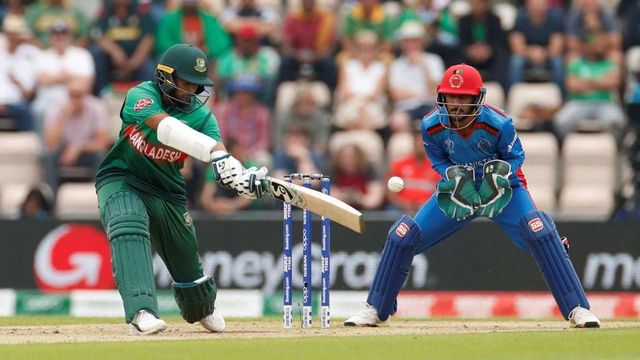 Shakib Al Hasan 1st Bangladesh batsman to score 1000 World Cup runs