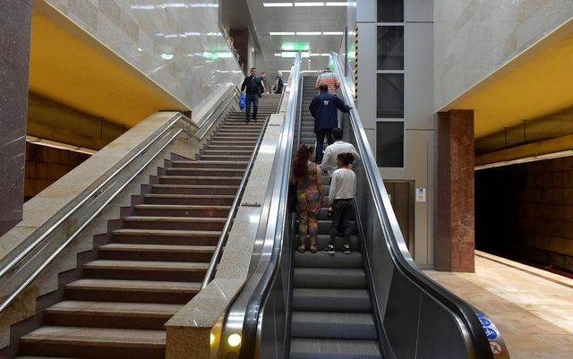 Stația de metrou Eroilor, invadată de praf provenit de la Magistrala 5