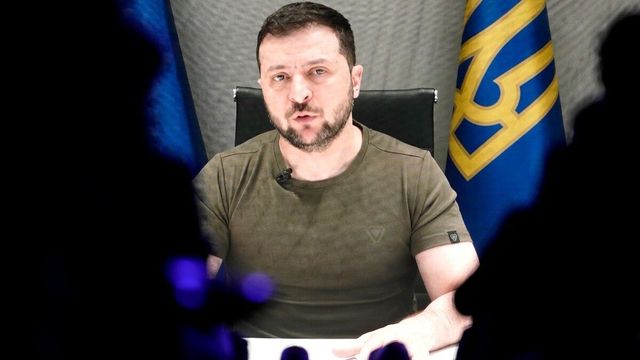 Zelensky is expected to visit Capitol Hill as Congress is debating $21 billion in aid for Ukraine