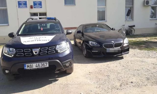 Polițiștii de frontieră din Maramureș au găsit în Borșa un autoturism de lux furat din Marea Britanie