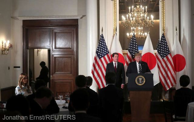 Trump a sosit în Japonia pentru o vizită de stat