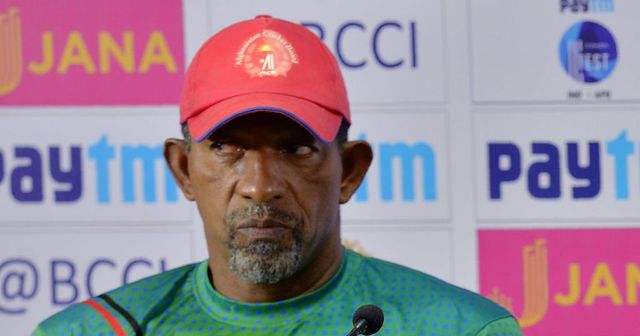 Afghan Coach Phil Simmons to Quit After World Cup