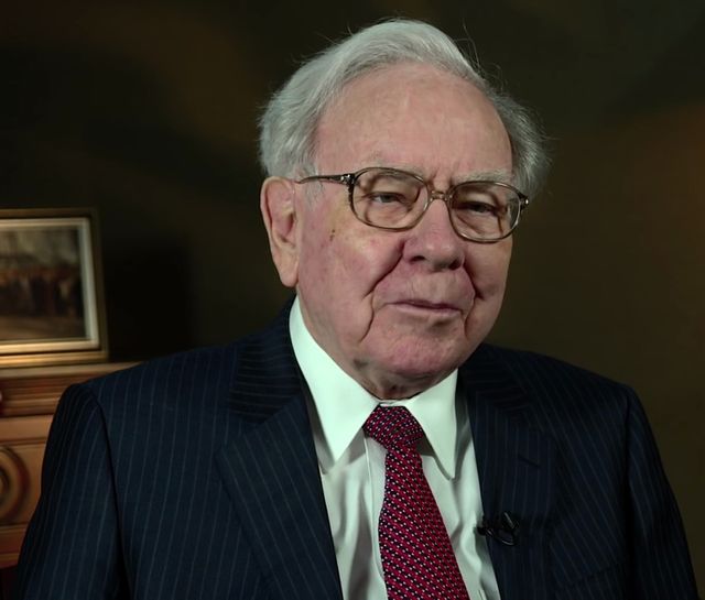 Warren Buffet și-a vândut toate activele din companiile aeriene pe motiv că „lumea s-a schimbat”