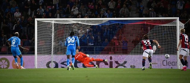 Il Napoli delude ancora: col Bologna è 0-0, Osimhen sbaglia un rigore