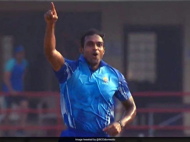 After hat-trick in Vijay Hazare final, Abhimanyu Mithun bags 5 wickets in 1 over in Mushtaq Ali semi-final