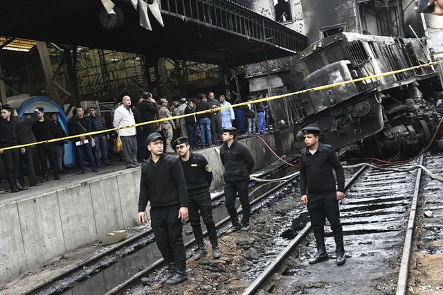 Incidente ferroviario in Egitto, almeno 25 morti