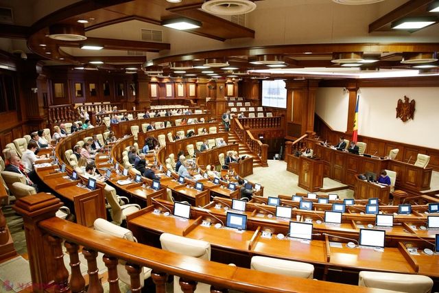 Sondaj iData: Partidele și blocurile electorale care ar putea intra în parlamentul viitor