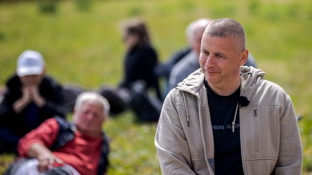 Ruszin-Szendi Romolusz meglökte a Mandiner riporterét