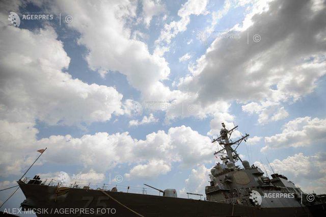 Nave ruse au început o supraveghere continuă a distrugătorul USS Donald Cook în Marea Neagră