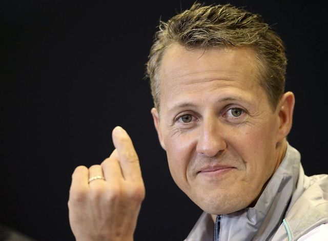 Michael Schumacher ricoverato a Parigi per cura top secret a base di staminali