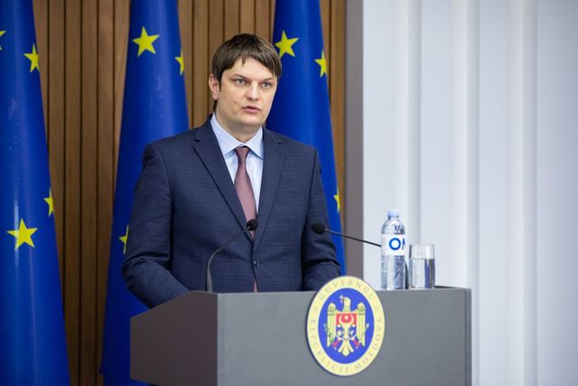 Spune că nu are conturi bancare în Hong Kong! Andrei Spînu: Am și confirmare