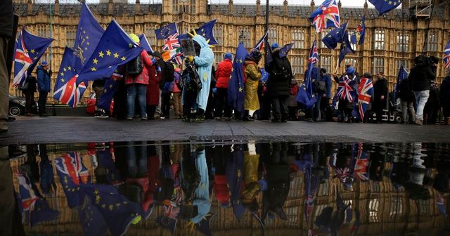 Brexit, il Regno Unito taglia dazi e tariffe in vista di un possibile voto su no deal