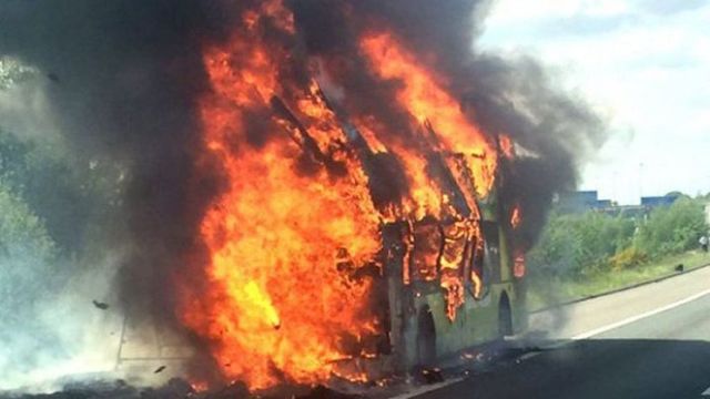Во Франции загорелся автобус с гражданами Молдовы