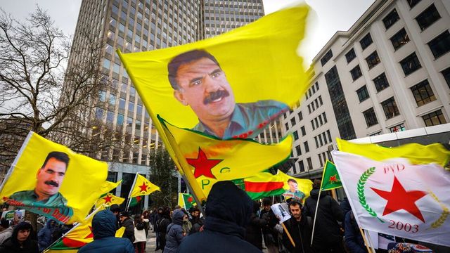 Il Pkk dice addio alle armi, cerimonia nel Kurdistan