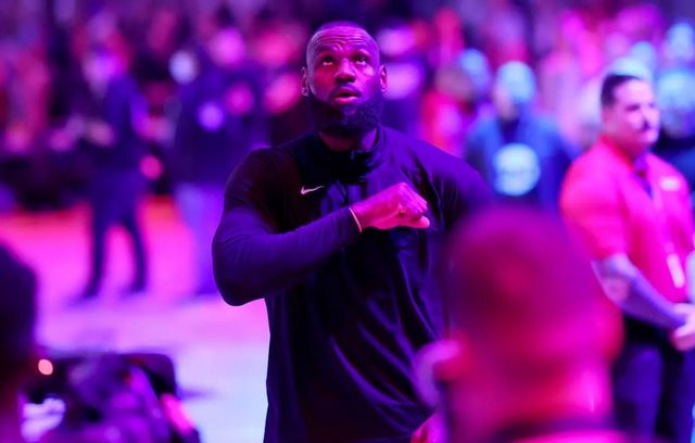 Motivele pentru care LeBron James continuă în NBA și după 40 de ani