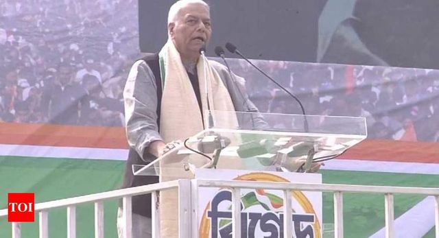 Modi Govt Playing Mischief with Statistics, Says Yashwant Sinha at United India Rally