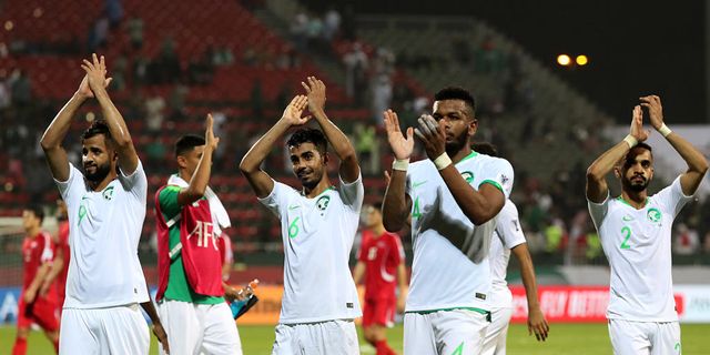 Formidable Saudis Open in Style at Asian Cup