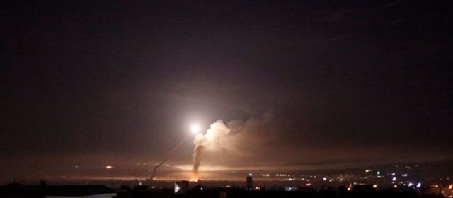 Armata siriana anunta ca a doborat ″tinte inamice″ in urma unui atac aerian al Israelului - surse militare