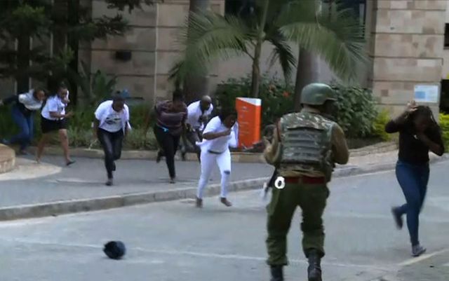 Explozie și focuri de armă în capitala Kenyei