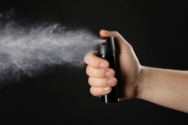 O persoană a intrat cu un spray lacrimogen într-o secție de votare din Iași