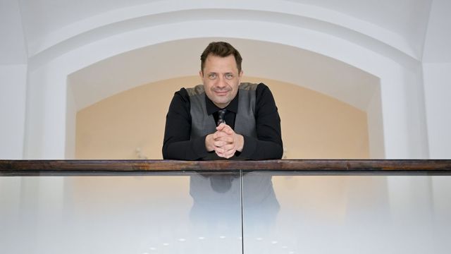 Váratlanul távozik a debreceni Csokonai Nemzeti Színház igazgatója