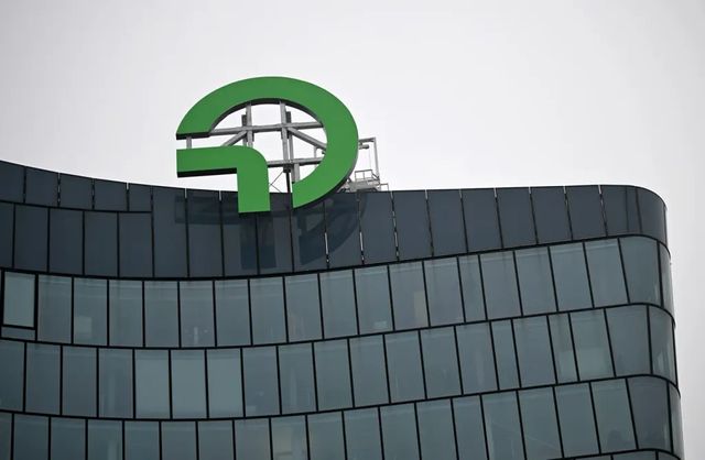 Un angajat al OMV, suspectat de spionaj în favoarea Rusiei