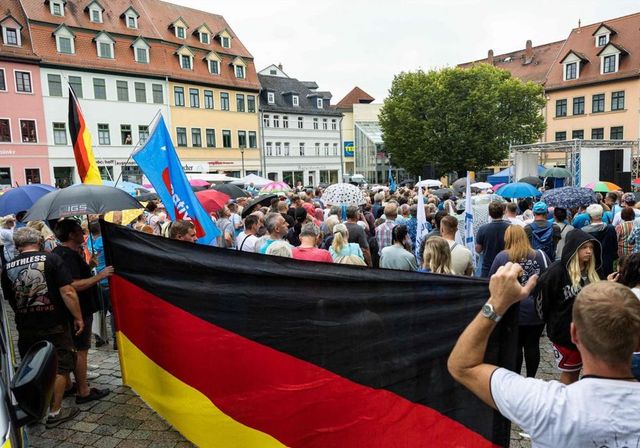 Los delitos de motivación política se disparan un 40% en Alemania, con gran protagonismo de la ultraderecha