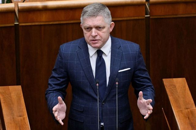 Fico představil změny v ústavě. Pak přišla otázka od Respektu