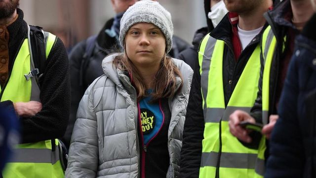 Clima, Greta Thunberg arrestata durante manifestazione a Londra