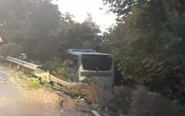 Trei răniți după un accident cu un autocar, în Eforie Nord