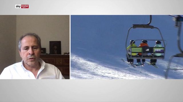 “Parlare di sci con 600 morti al giorno non è da Paese normale”