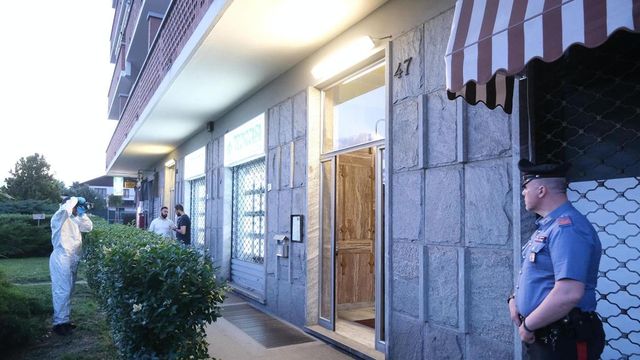 Femminicidio a Torino, morta in ospedale la 61enne accoltellata dal marito