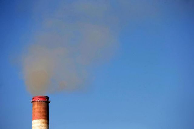 Pichetto, mettiamo al minimo le centrali a carbone