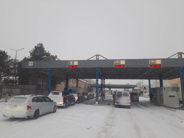 Traversarea camioanelor pe la Leușeni - Albița este restricționată
