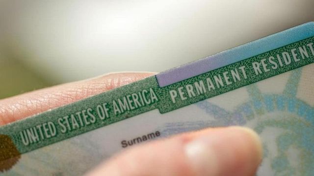 White House panel makes new suggestions for Green Card application process