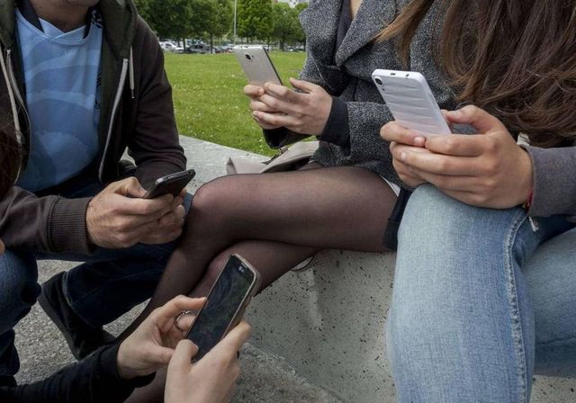Casi la mitad de los adolescentes ha sufrido algún tipo de ciberagresión