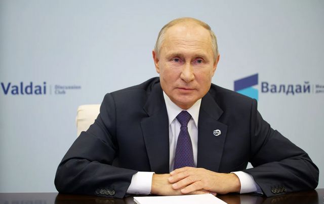 Vladimir Putin speră că moldovenii vor aprecia eforturile lui Igor Dodon