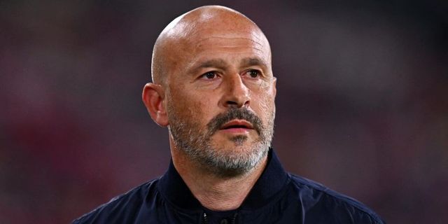 Striscione della curva del Bologna per i Lupi